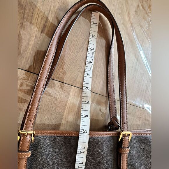 Michael Kors Jet Set Medium Tote Bag - Picture 7 of 8